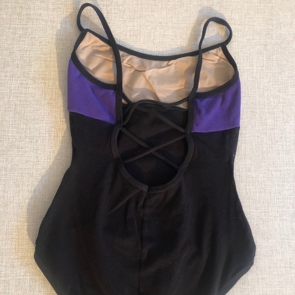 Natalie Criss-Cross feature back bodysuit - Picture 3 of 9